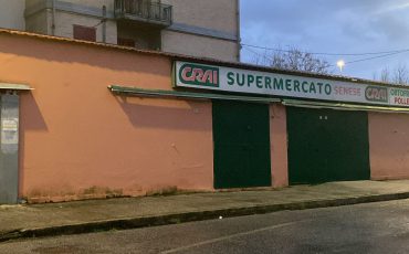 Locale commerciale Pozzuoli